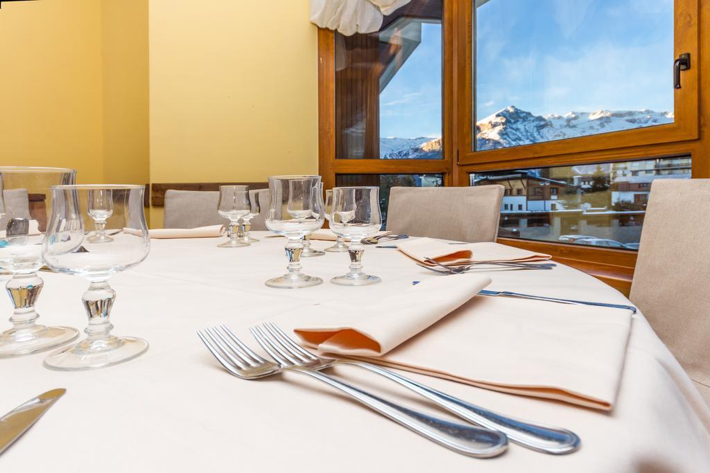 Hotel Relais Des Alpes Sauze D'Oulx Exterior foto